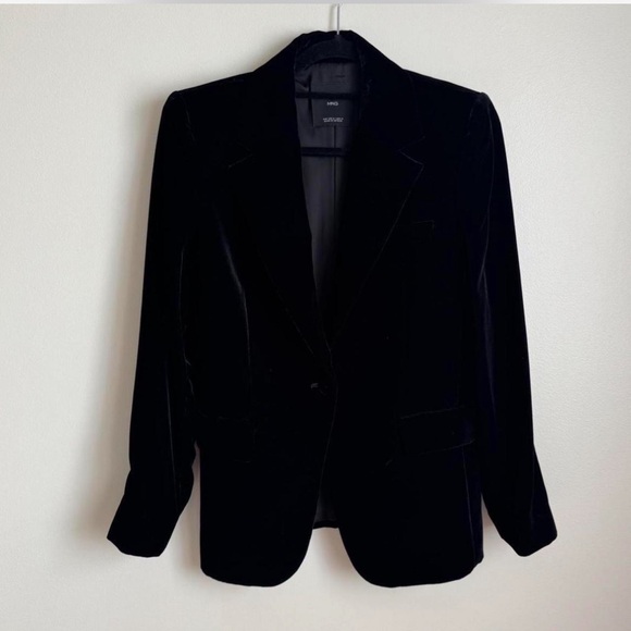 Mango Classic Black Velvet Blazer - Picture 3 of 7